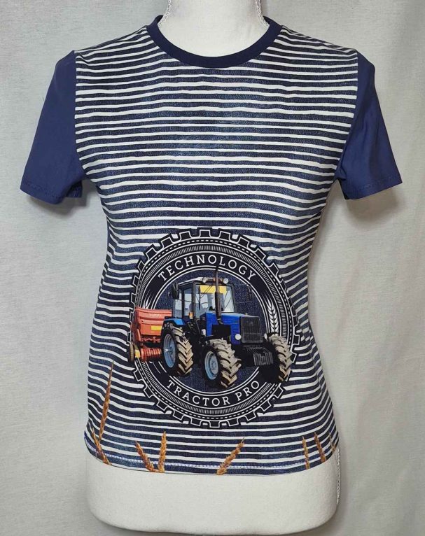 Handgemachtes Kinder T-Shirt mit Traktormotiv